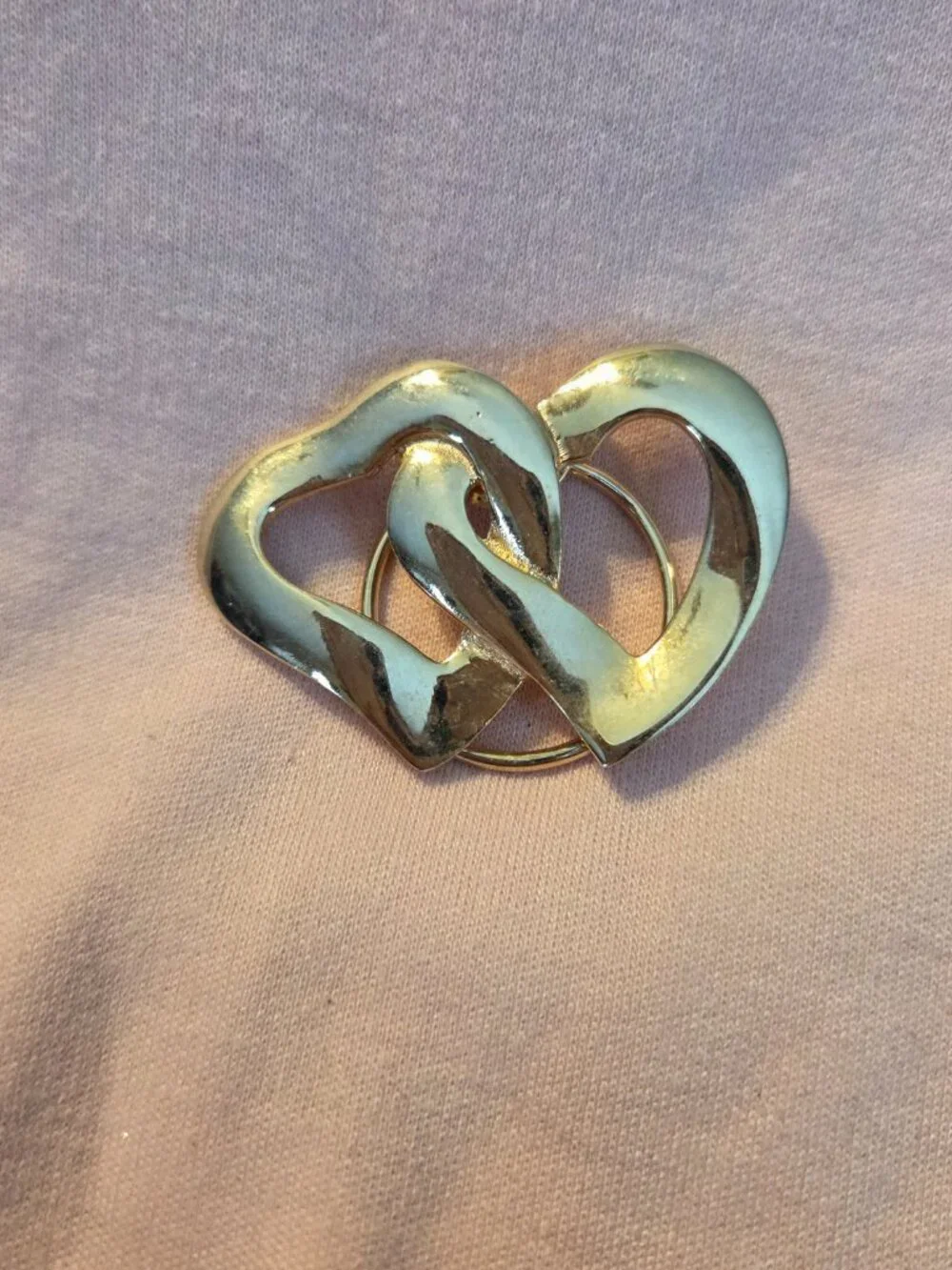 Vintage Jeri-Lou Gold-Tone Interlocking Double Heart Scarf Clip | Retro Scarf Ri
